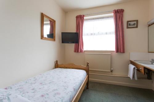 Oakwood Bed and Breakfast Heathrow