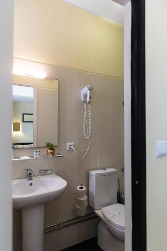 Hotel Universal - image 13