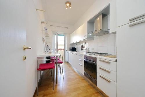 YCH-Confortevole appartamento vicino Ponte Milvio, Roma (foto 4)