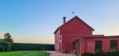 AG Casa Bértoa con jardín y comedor exterior x7