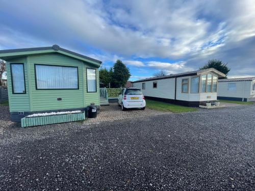 6 Rannoch, lovely holiday static caravan for dogs & their owners.