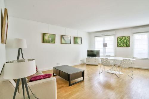 Bel appartement neuf et cosy au centre de Suresnes - Location saisonnière - Suresnes