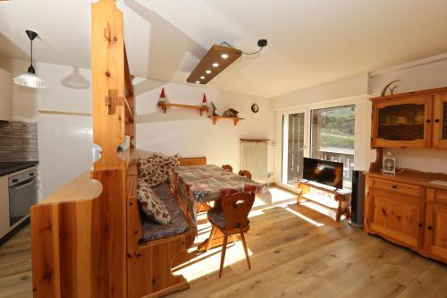  Casa a piè de pista in Tesero