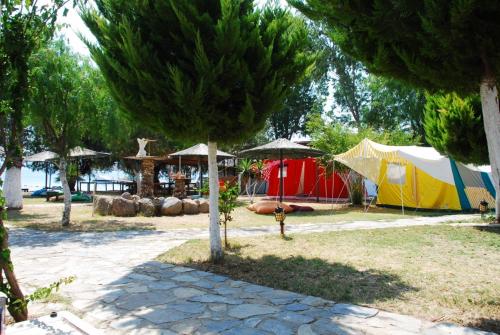 Ilginlar Plaj Kamping In Ortakent Turkey Reviews Price From 24 Planet Of Hotels