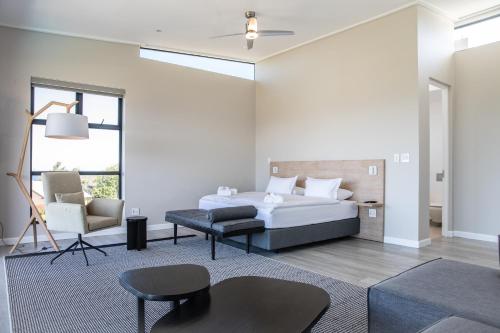 Superior Apartment image 7
