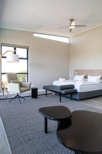 Superior Apartment image 9