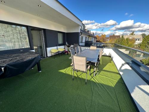 景觀, Day Young Life 85qm Terrasse lounge, Grill, Carport in 韋斯特利希奧森施塔特