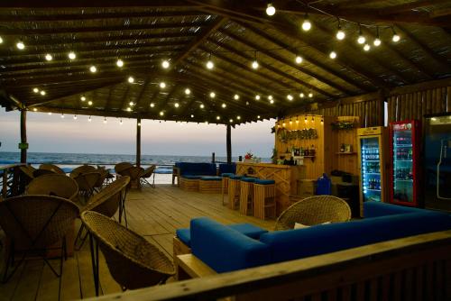 Playa Paraiso in Playas Villamil