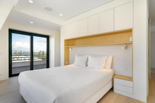 WHome Bachelor pad in the Sky, Great for Digital Nomads & Remote Workers, Lisbonne (photo 3)