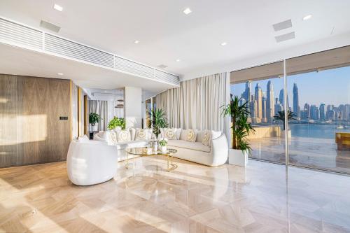 FIVE Palm Jumeirah 2BR Luxury Penthouse, Private Pool, Full Marina Sea View, Dubái (foto 3)