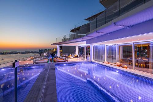 FIVE Palm Jumeirah 2BR Luxury Penthouse, Private Pool, Full Marina Sea View, Dubái (foto 6)