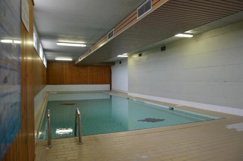 Úszómedence, Immeuble Panorama in Vex