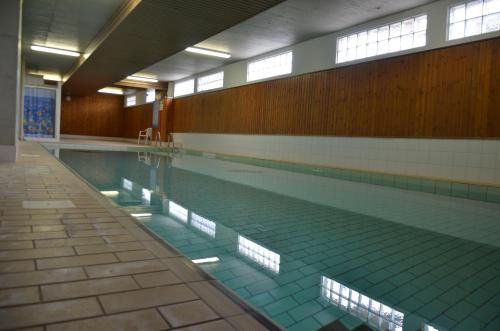 Úszómedence, Immeuble Panorama in Vex