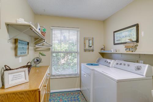 Prime Indian Rocks House with Covered Lanai and Pool! - image 27