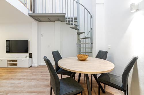Duplex Apartment image 4