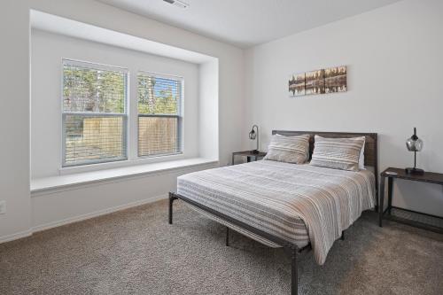 172 Avocet home - image 2