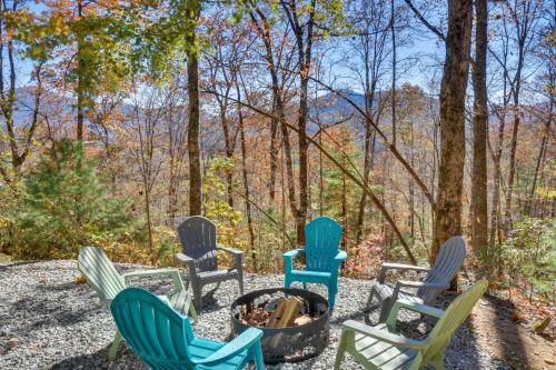 Stunning Rabun Gap Home with Deck and Mountain Views! in Rabun Gap, USA
