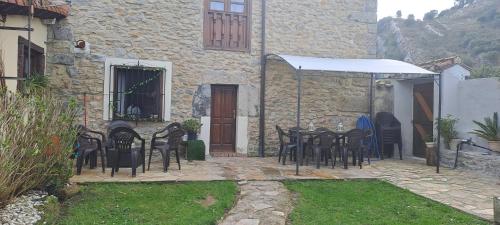 Kert, CASA DEL CURA in Unquera