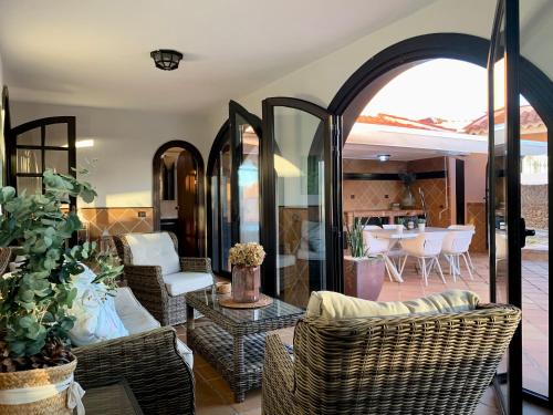 Your Holidays Home - Sta Mónica - Costa Adeje 5