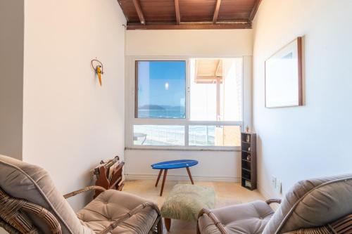 Casa Frente Mar com Jacuzzi, Praia da Armação NT2444