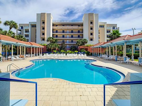 Take in the gorgeous sunset in this beautiful 32 condo located in bldg. 10at Oceanwalk. OW10-205 in New Smyrna Beach, USA