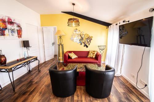 Einrichtungen, LE DUPE in Brissac-Quincé