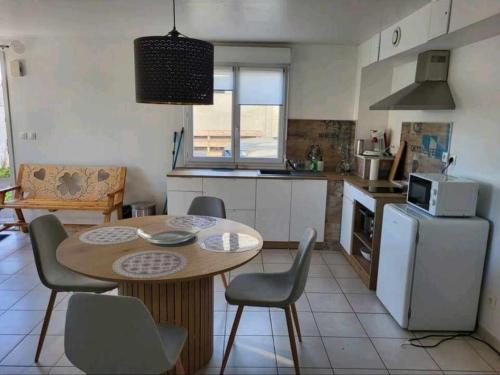 廚房, Appartement camon in 康翁