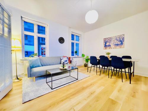  aday - Classy 2 bedrooms apartment in the center of Aalborg in Aalborg