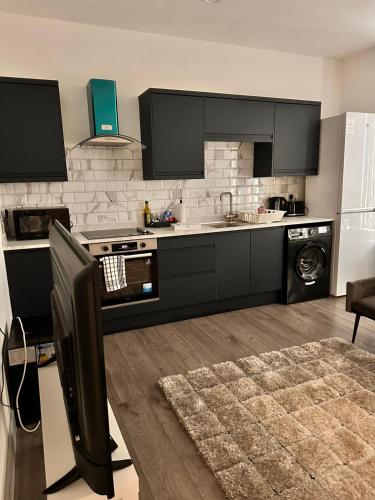 Station Road Stays - 1 & 2 bed apartments - Desborough, Kettering