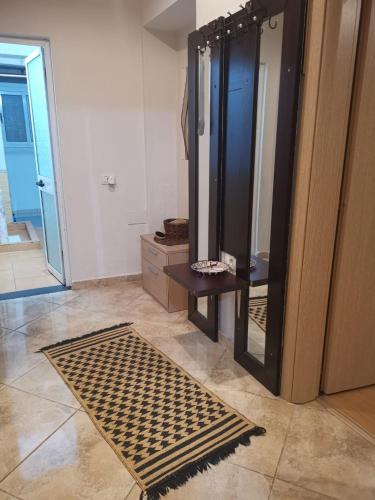 Downtown Authentic Apartment Tirana Myslym Shyri, Tirana (photo 6)