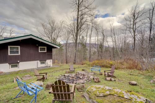Hunter Mountain Home Less Than 1 Mi to Ski Resort! in Hunter, USA