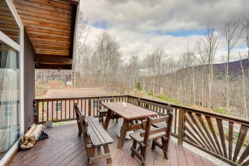 Hunter Mountain Home Less Than 1 Mi to Ski Resort! in Hunter, USA