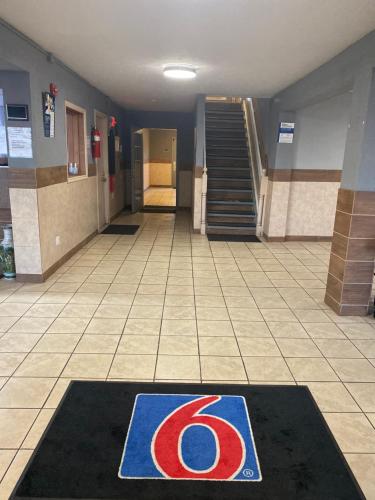 ทัศนียภาพภายนอกโรงแรม, American Inn in เฮอริเคน (WV)