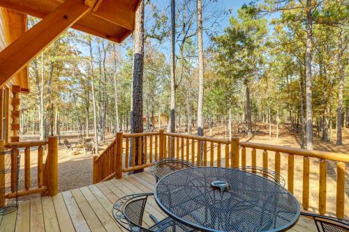 Tumbling Shoals Cabin with Fire Pit 1 Mi to Lake