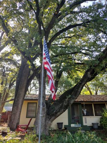 Rustic house on Lake Tawakoni in Hawk Cove, USA
