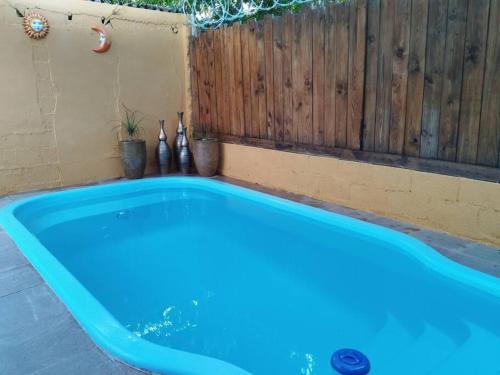 Casa Mali, zona centro, con piscina, asador y muy amplia