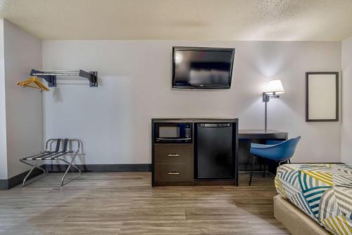 Motel 6 Stuart Ia - image 14