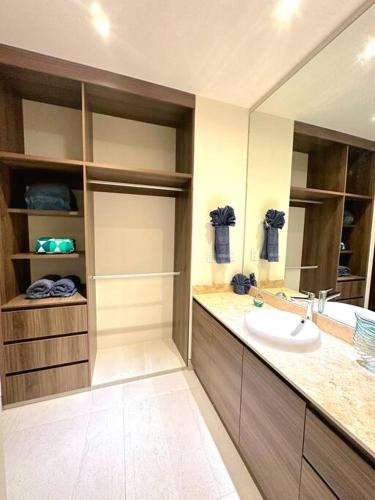 Fully equipped 3 bedroom luxury apartment in Cabo San Lucas, Mexico
