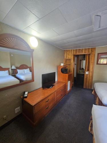 Redrock Country Inn - image 11