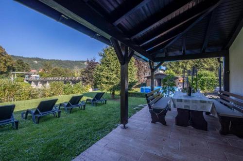 Family friendly house with a swimming pool Blazevci, Gorski kotar - 21038