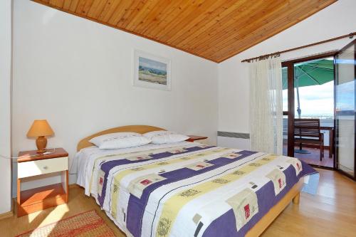 Apartment Tkon Rutak - image 6