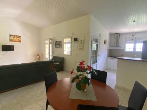 Appartement Les Trois-Ilets, 3 pièces, 4 personnes - FR-1-765-6 - Location saisonnière - Les Trois-Îlets