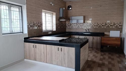 Shantham Service Apartments Indumanagar in فيناياغابورام
