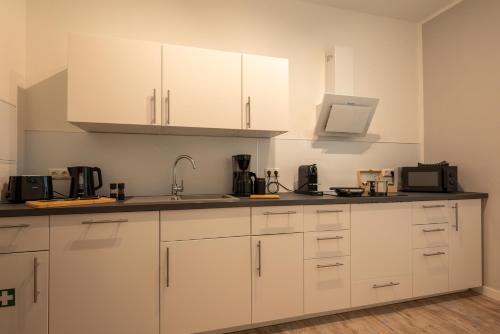 maremar - Design Apartment - Luxus Boxspringbett - Zentral - Küche - Arbeitsplatz - Highspeed WLAN, Gera (photo 10)