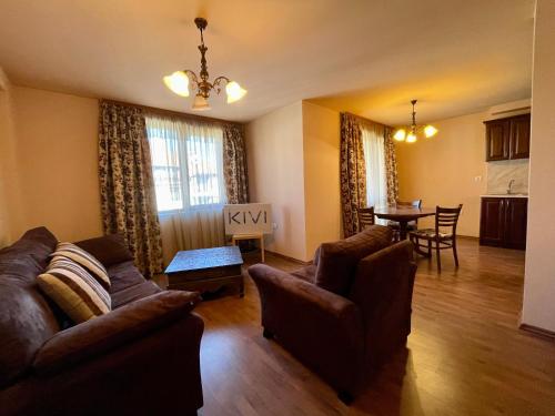 One-Bedroom Apartment image 10