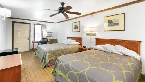 Georgetown Lodge - image 11