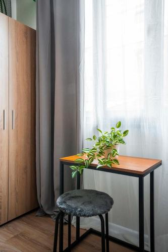 Tom Thumb & Thumbelina - 2 Private Rooms in Sofia Center by Flat Mаnager, Sofia (Foto 6)