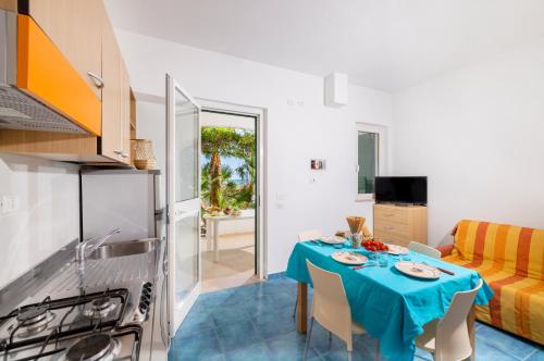 Dapur, Baia Degli Aranci Suite & Apartments in Vieste