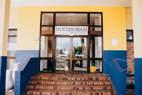 Hoedjiesbaai Hotel