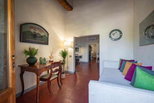 Book the Superior Apartment with Private Garden Superior Apartment with Private Garden